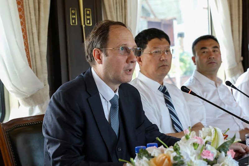 23_副本.jpg 23_副本.jpg